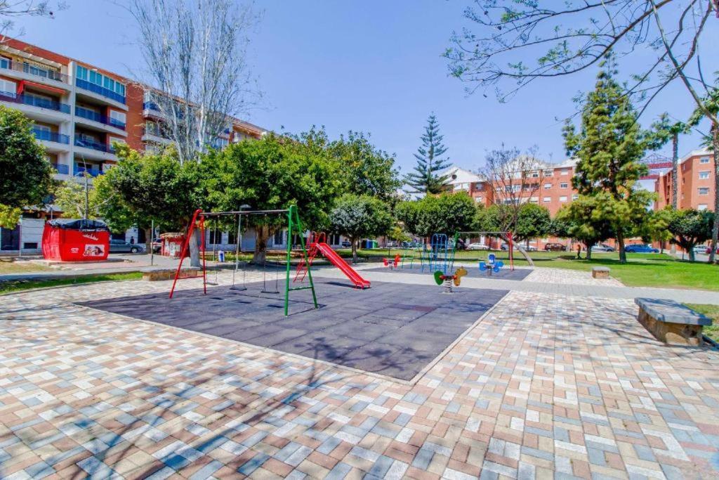 Apartamento En Torrevieja A 50M Playa Exterior photo